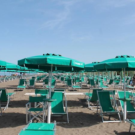 Alberto Quadrilocale A Soli 150M Dal Mare Marina di Castagneto Carducci Extérieur photo